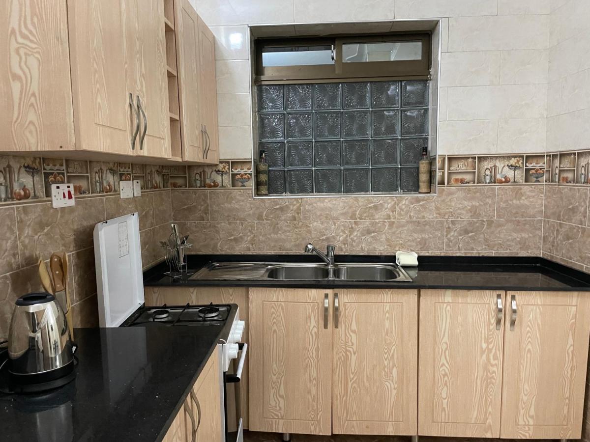 Jaffa Suites คัมพาลา ภายนอก รูปภาพ